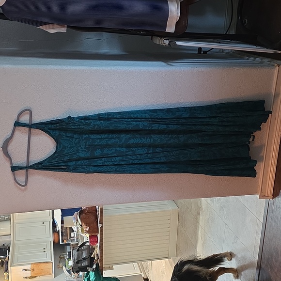 🌴 Torrid Green Tropic Print Tiered Maxi Dress – Size 4 (26) - Picture 10 of 10